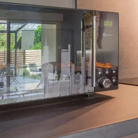 T3 Luxury And Private Garden Apartment *