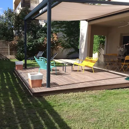 Apartment T3 Luxury And Private Garden